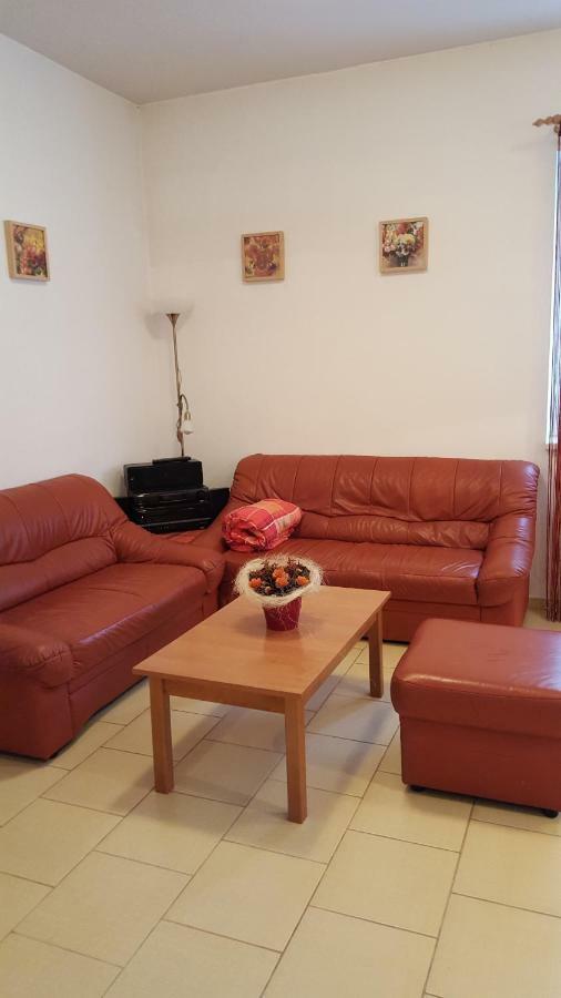 Apartman Srní Exteriör bild